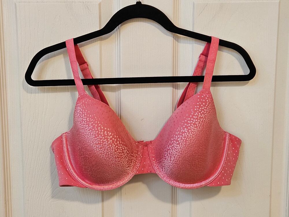 Wacoal 853303 Underwire Bra 38C Pink Coral Molded Full Coverage Adjustable